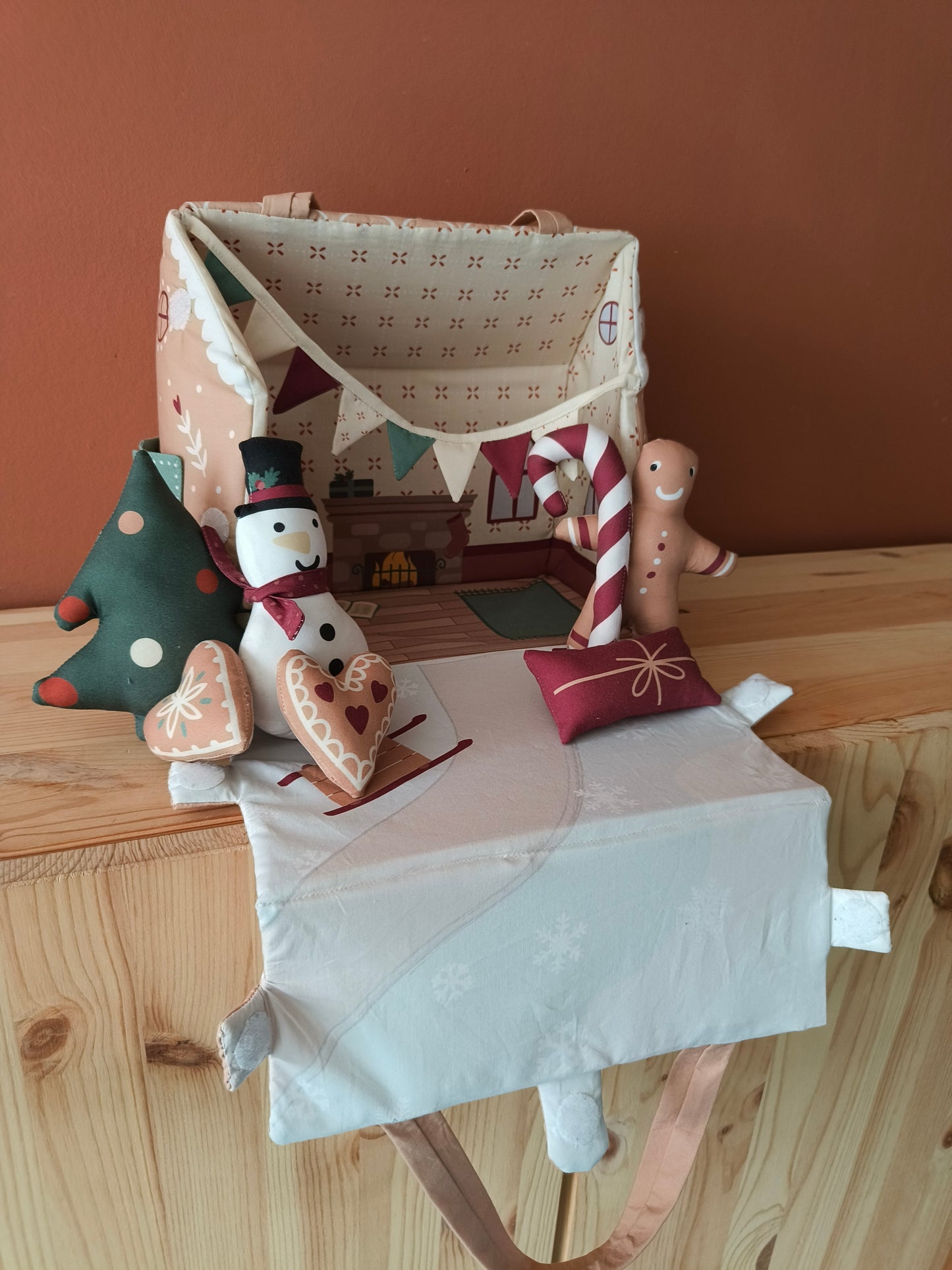 Panneau cut and go popeline de coton GINGERBREAD DOLLHOUSE
