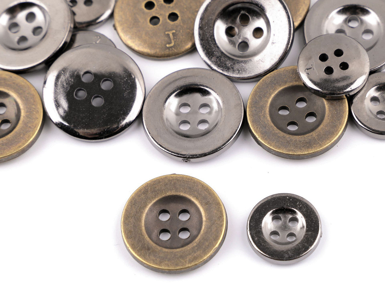Bouton en plastique taille 15,2mm, imitation métal