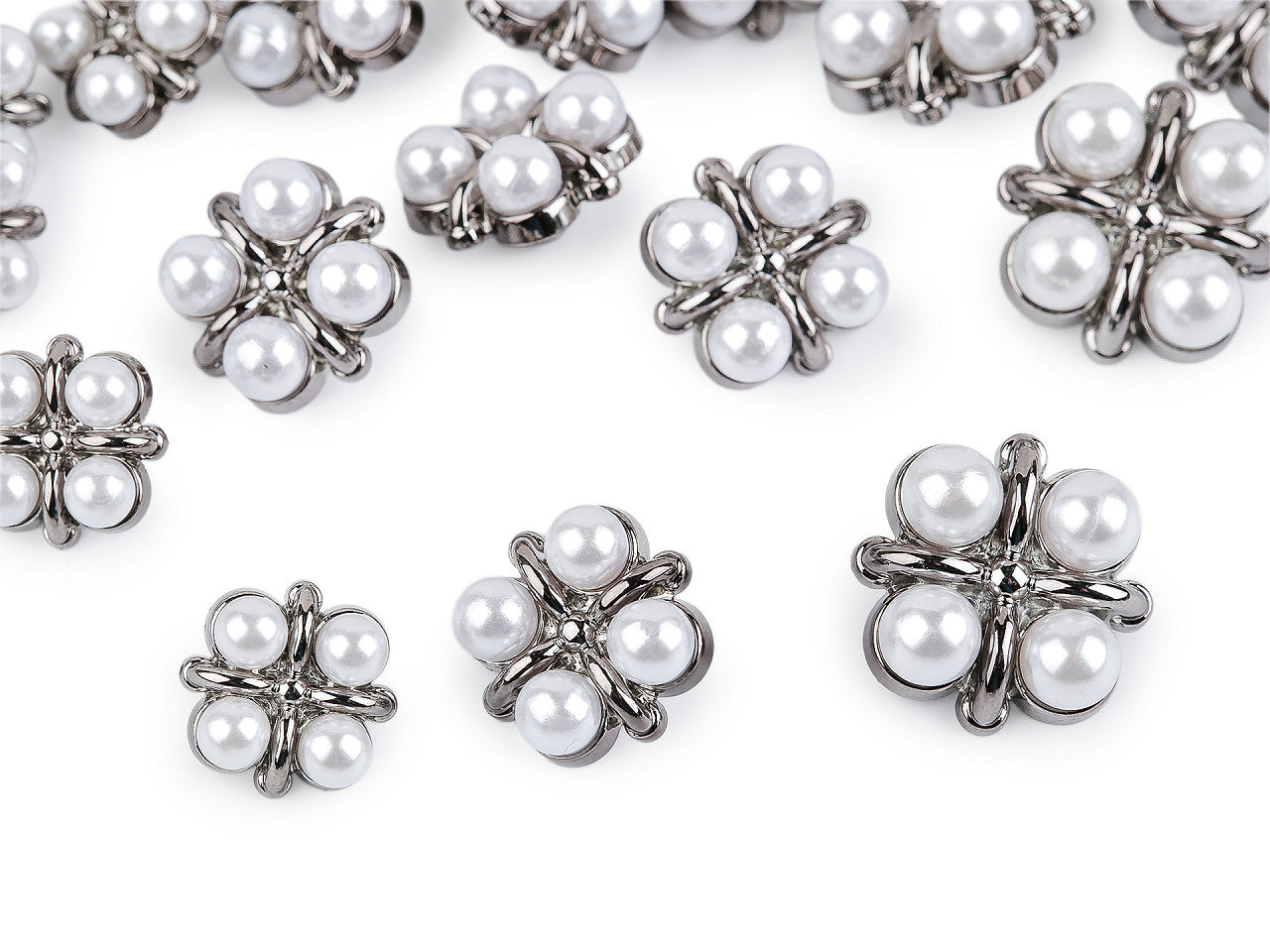 Bouton orné de perles, tailles 15,2mm, 17,7mm, 21,1mm - 30pc
