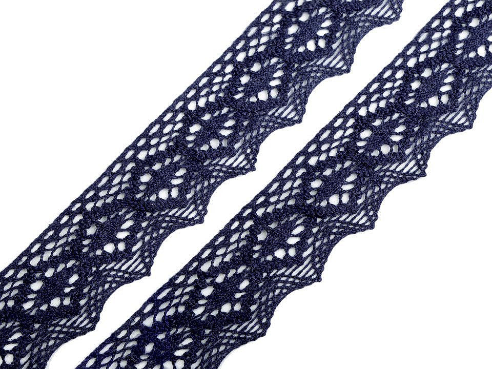 Dentelle en coton, largeur 46 ; 56 mm - 1m