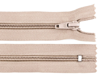 FAG en nylon, No 5, extrémité fermée, 18 cm, POL