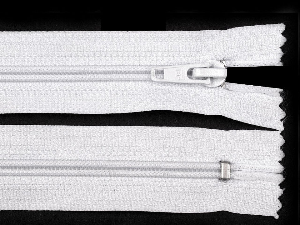 FAG en nylon, No 5, extrémité fermée, 18 cm, POL