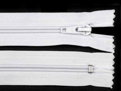 FAG en nylon, No 5, extrémité fermée, 18 cm, POL