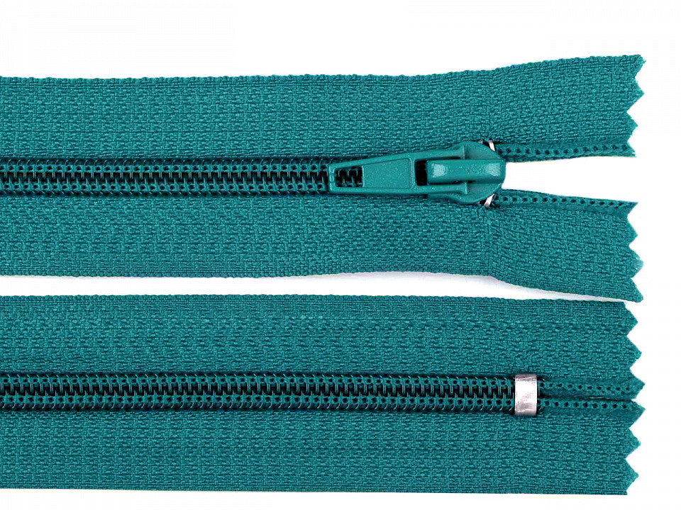 FAG en nylon, No 5, extrémité fermée, 18 cm, POL