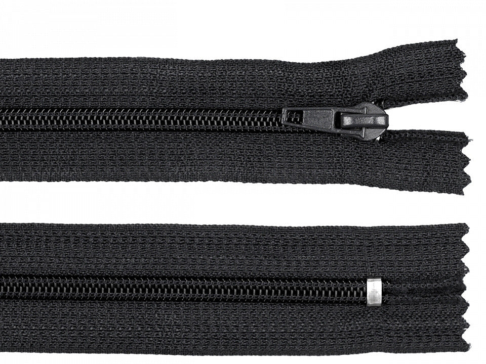 FAG en nylon, No 5, extrémité fermée, 18 cm, POL