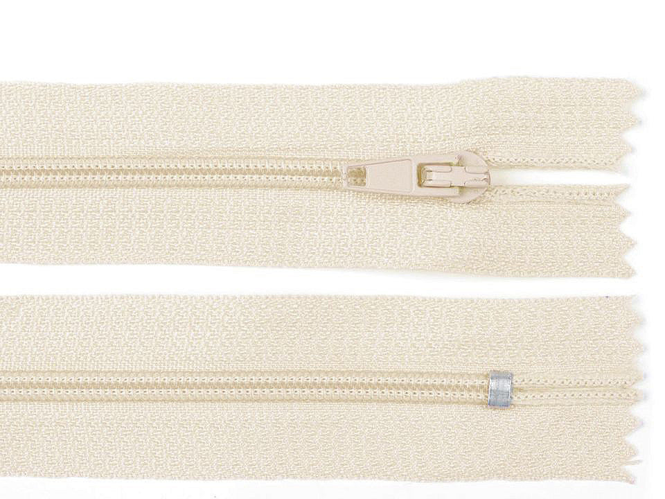 FAG en nylon No 3, longueur 18 cm, avec butée