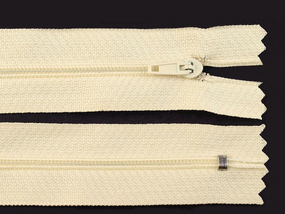 FAG en nylon No 3, longueur 50 cm, avec butée