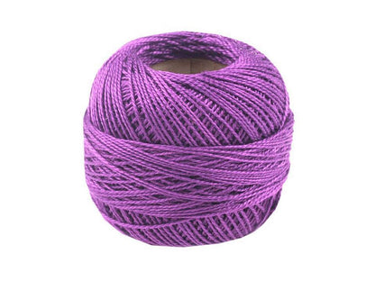 Pelote de fil de broderie en coton, NITARNA Rép. Tchèque - 10pc