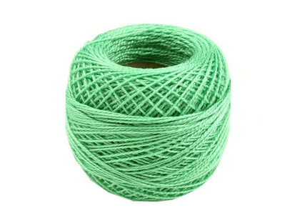 Pelote de fil de broderie en coton, NITARNA Rép. Tchèque - 10pc