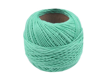 Pelote de fil de broderie en coton, NITARNA Rép. Tchèque - 10pc