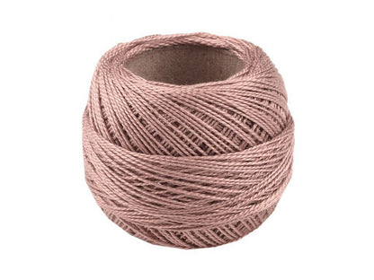 Pelote de fil de broderie en coton, NITARNA Rép. Tchèque - 10pc