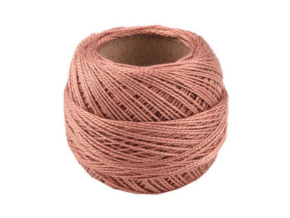 Pelote de fil de broderie en coton, NITARNA Rép. Tchèque - 10pc