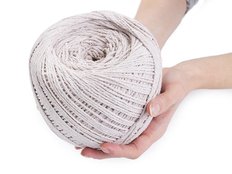 Fil de coton pour macramé, Ø 2-2,5 mm, peigné - 1pc