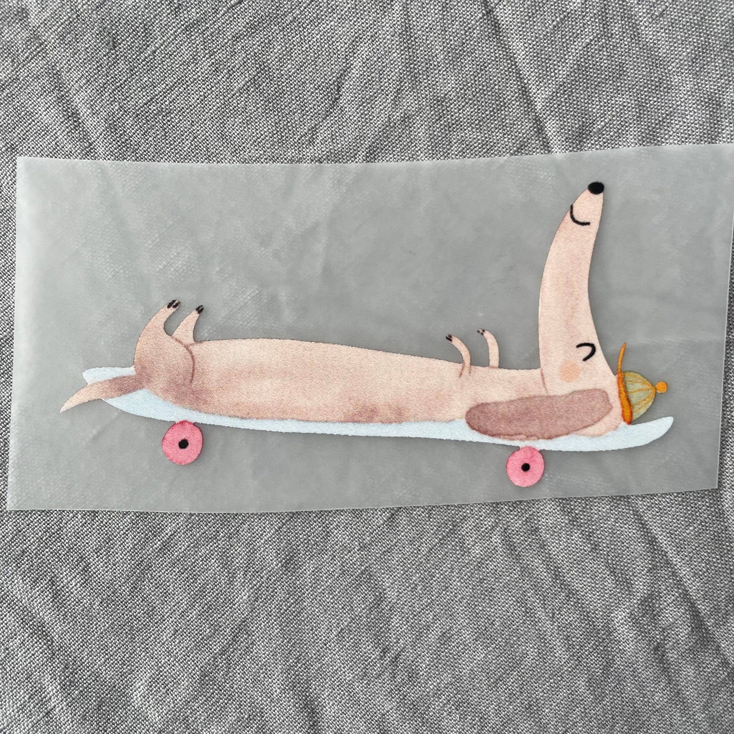 Hannahs Firlefanz - Motif teckel sur skateboard à repasser