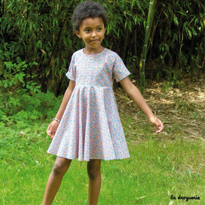 Patron couture de la robe qui tourne enfant