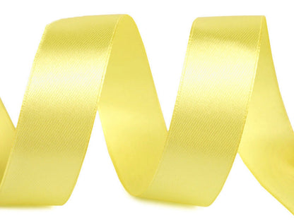 Paquets de ruban satiné par 5 m, largeur 25 mm