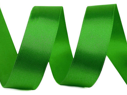 Paquets de ruban satiné par 5 m, largeur 25 mm