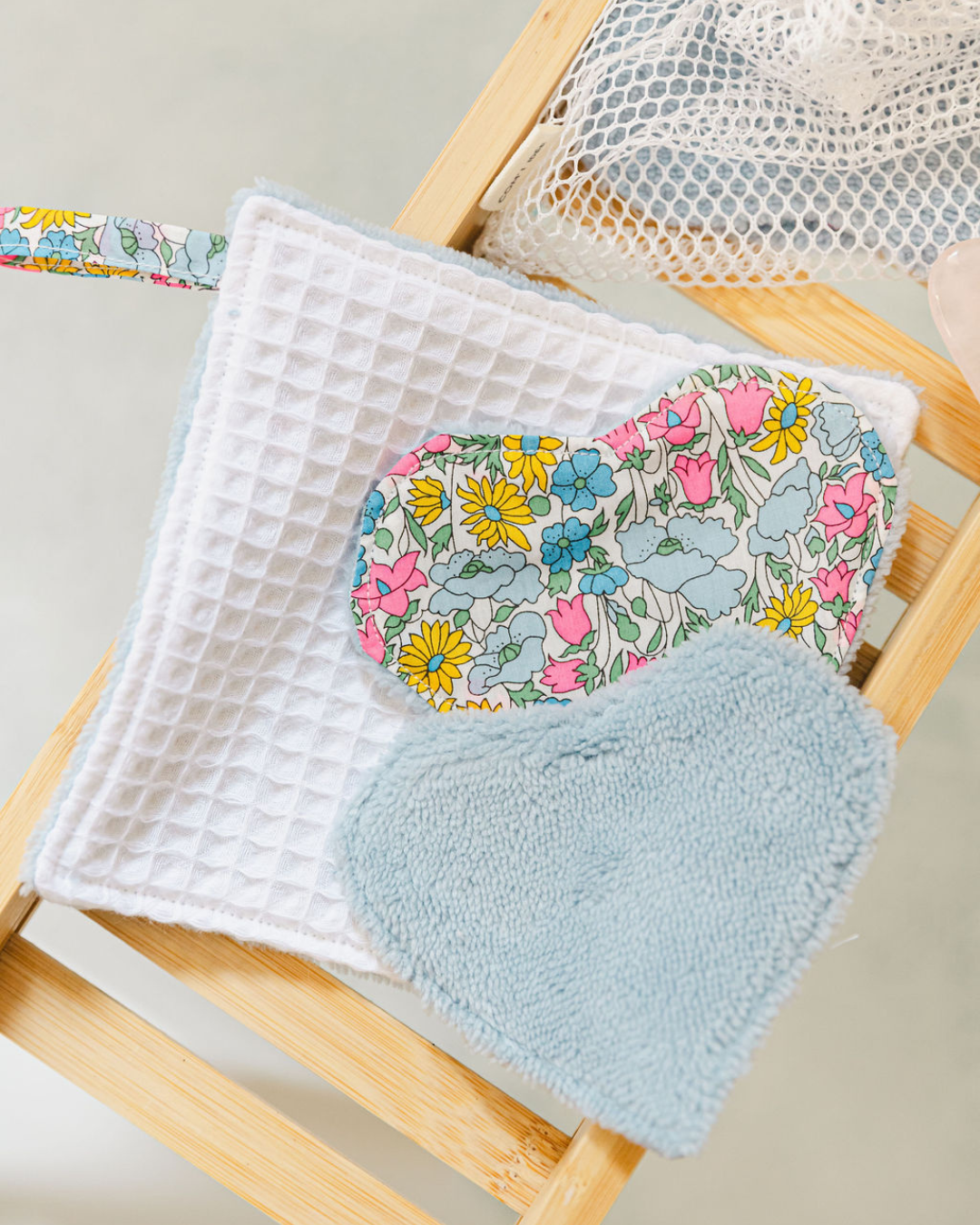 Com'1 Idée - Kit Lingettes cœur, grand carré & filet | Amélie