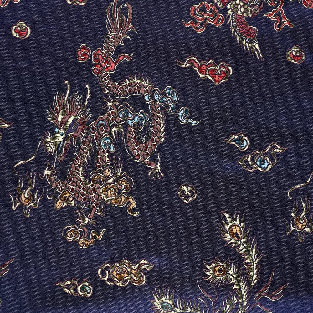 Tissu brocart motif dragon