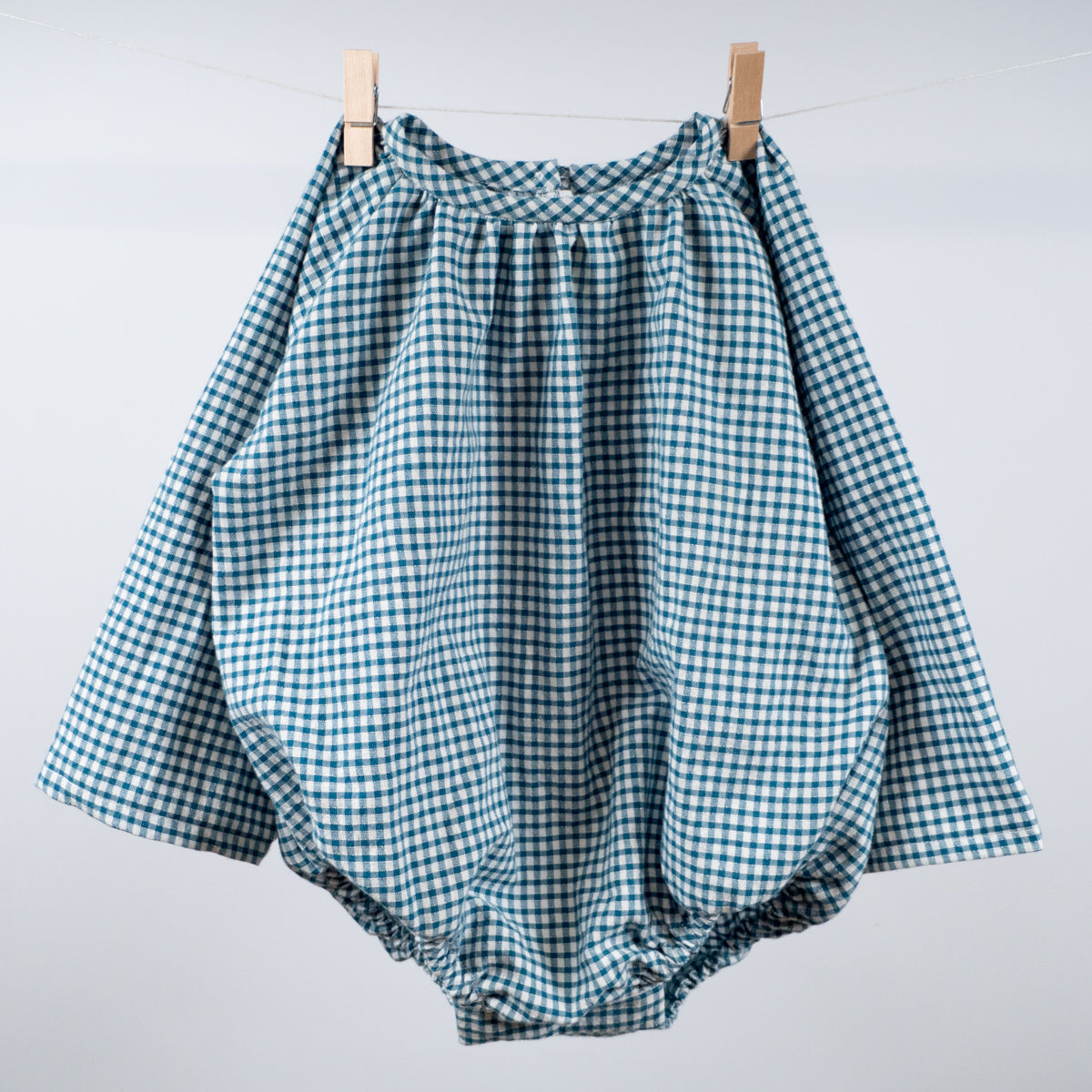 HANOÏ Patron pochette blouse, robe et barboteuse bébé — IKATEE