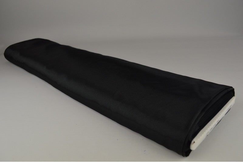 Satin (polyester)