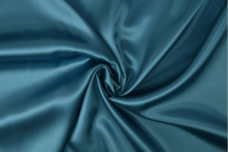 Satin (polyester)