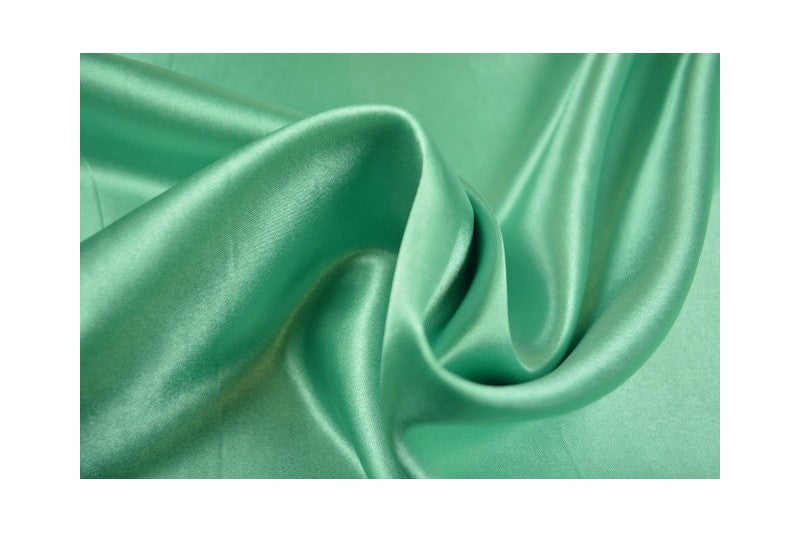 Satin (polyester)