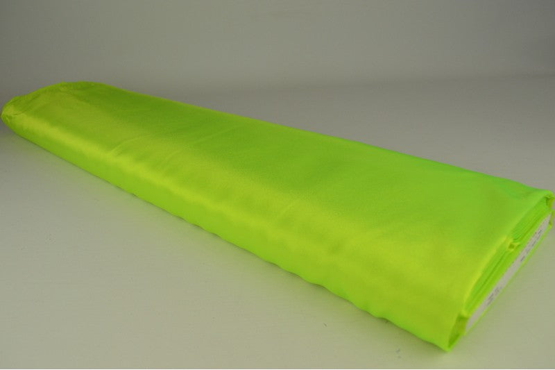 Satin (polyester)