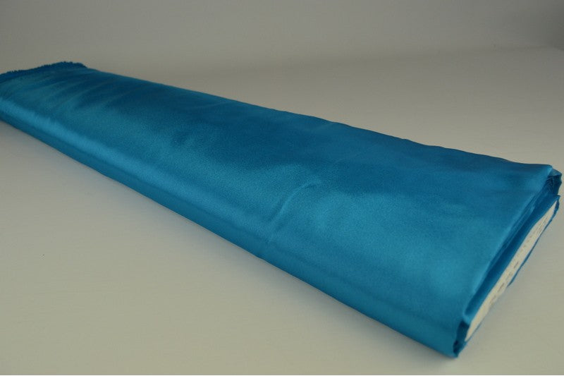 Satin (polyester)