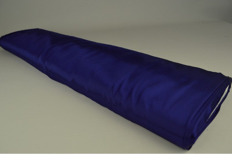 Satin (polyester)