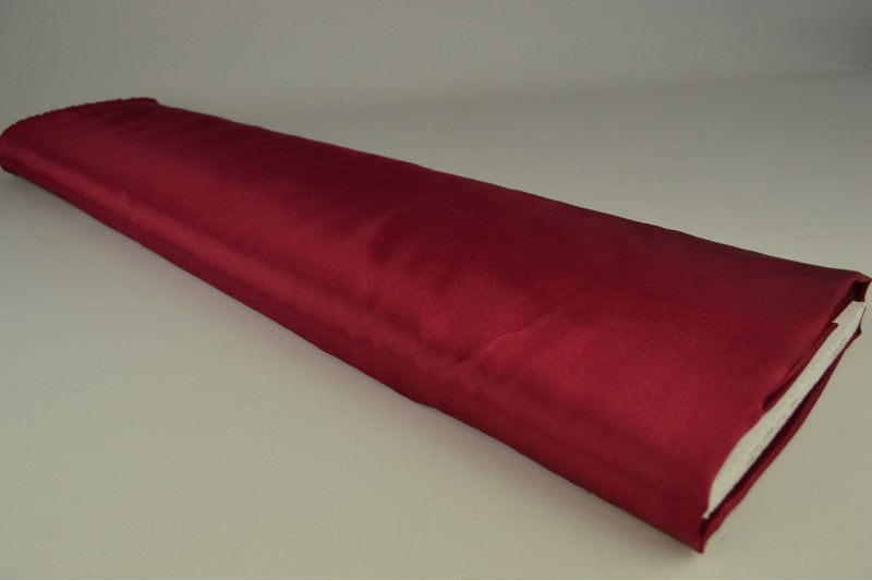 Satin (polyester)