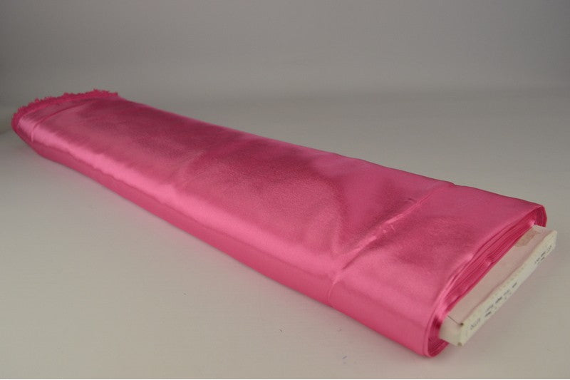 Satin (polyester)