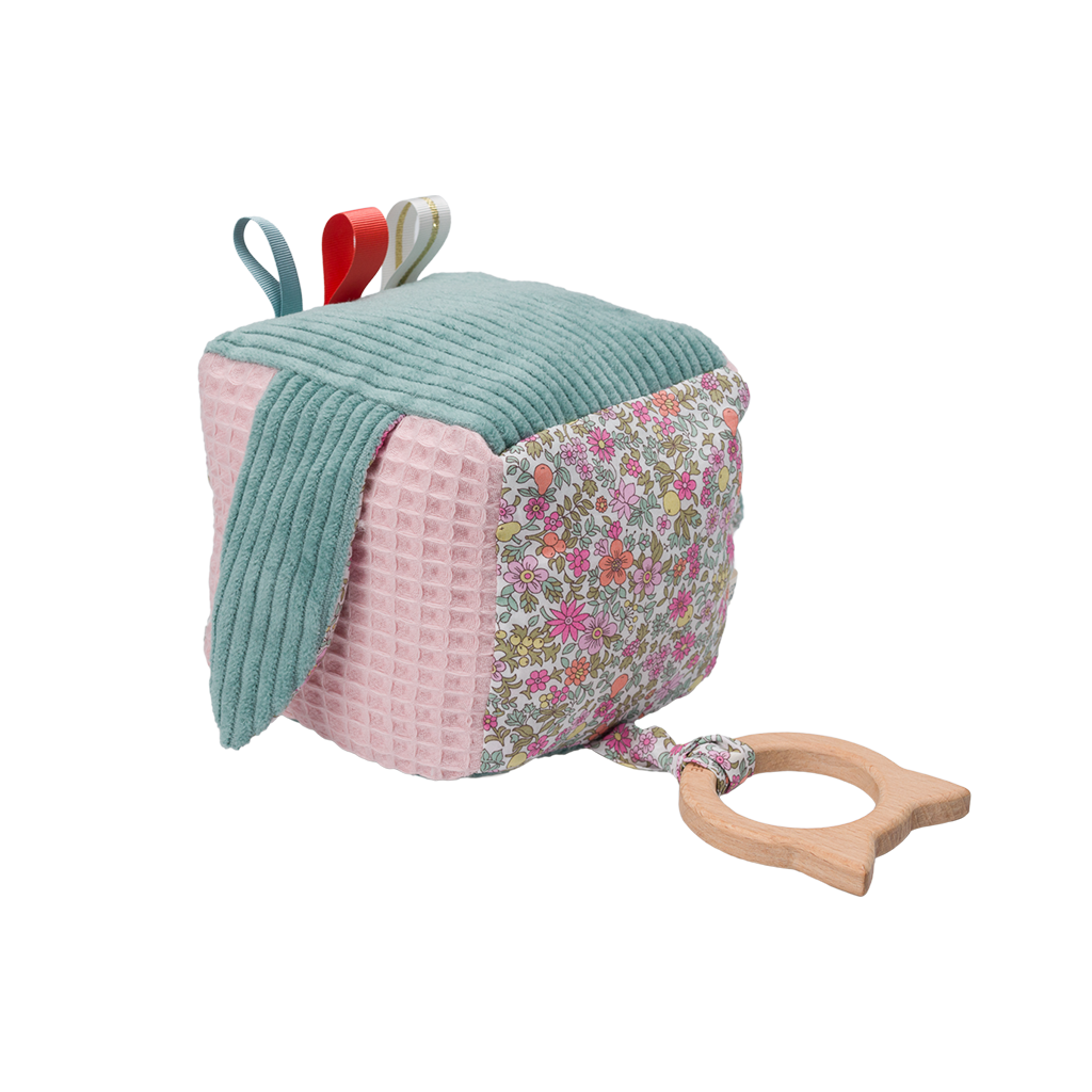 Com'1 Idée - Kit Cube éveil | Charline