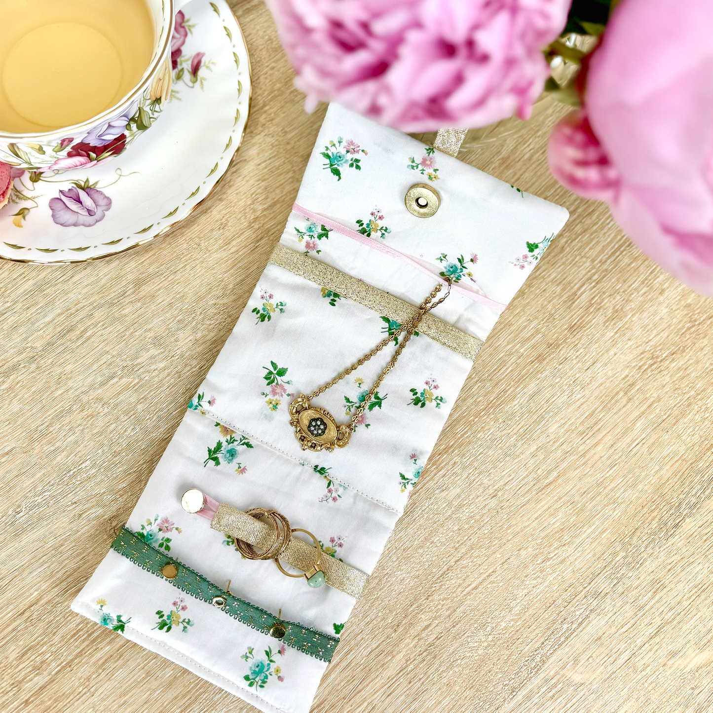 Com'1 Idée - Kit petite pochette bijoux | Daphné | Édition Bridgerton