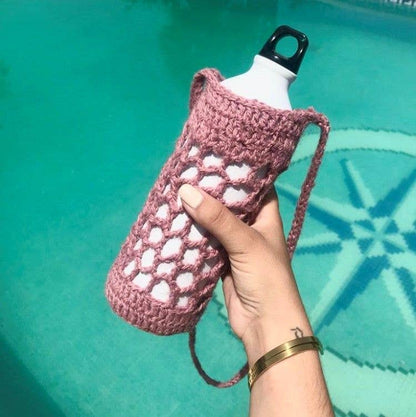 Hoooked - Kit de crochet DIY : sac pour bouteille d’eau Bogota couleur thé rose