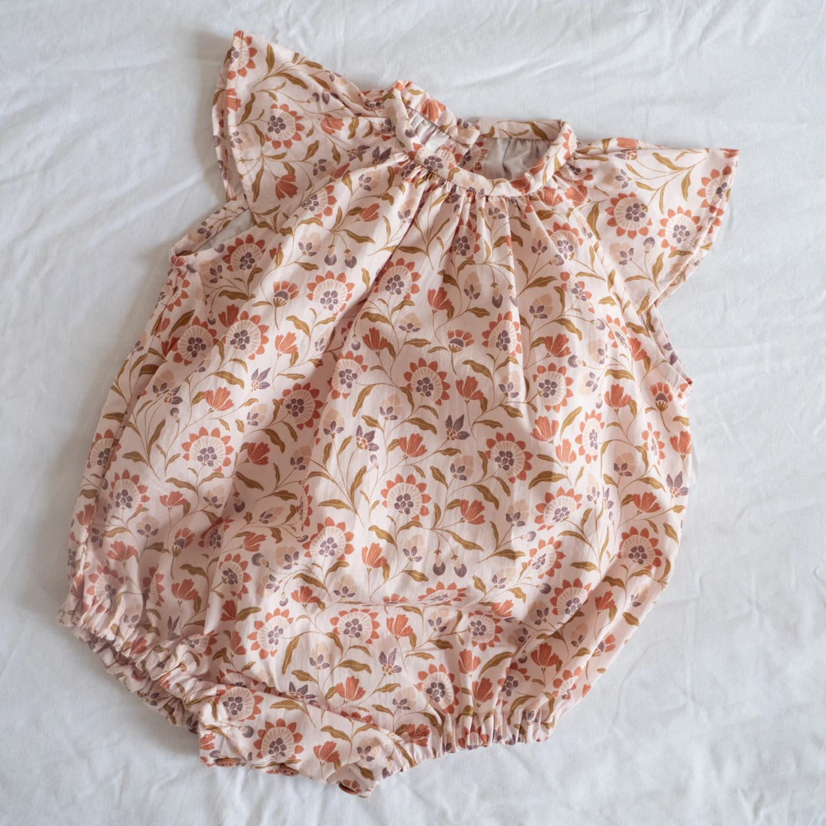 HANOÏ Patron pochette blouse, robe et barboteuse bébé — IKATEE