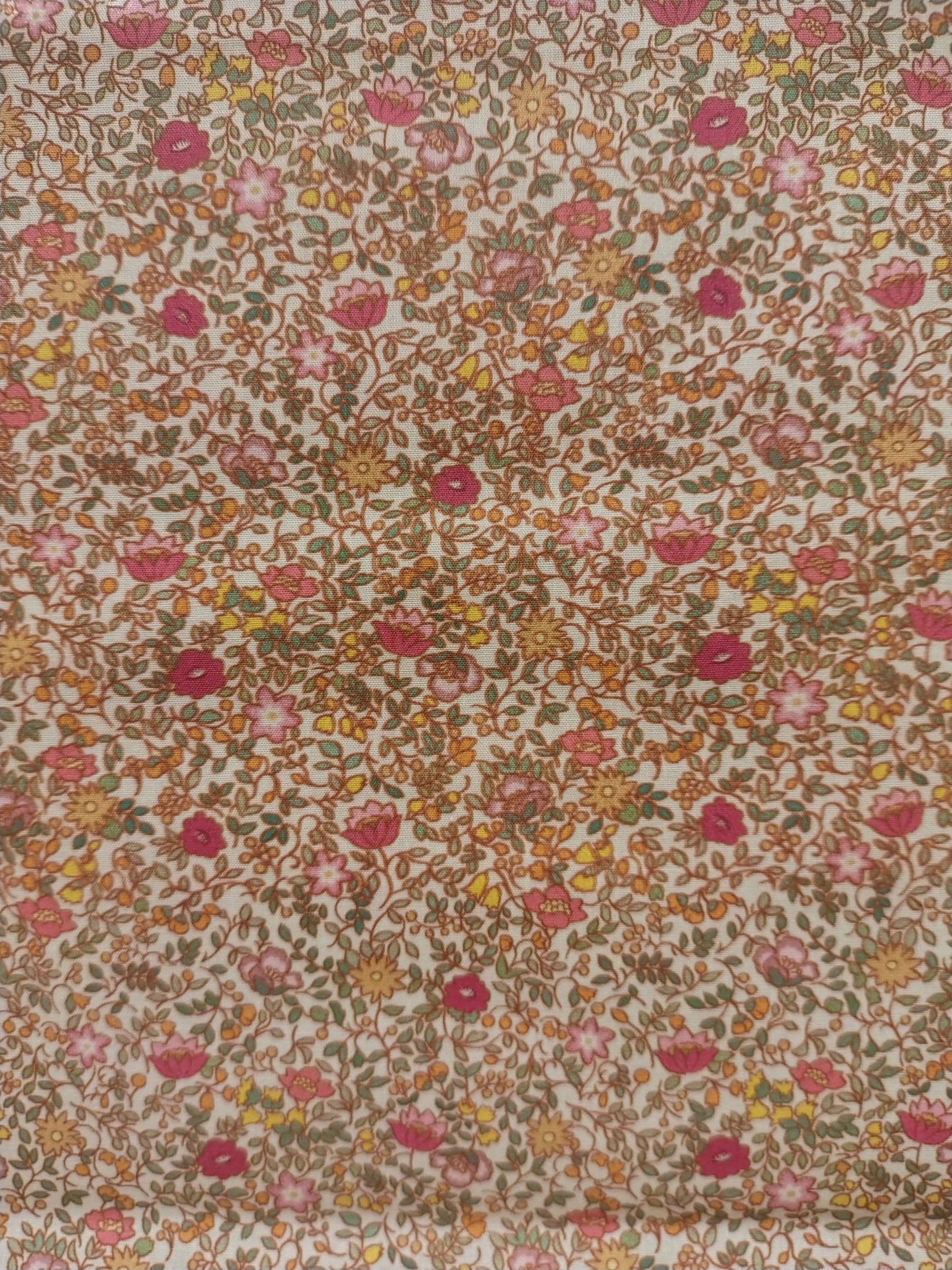 Batiste de coton imprimée fleurie rose corail