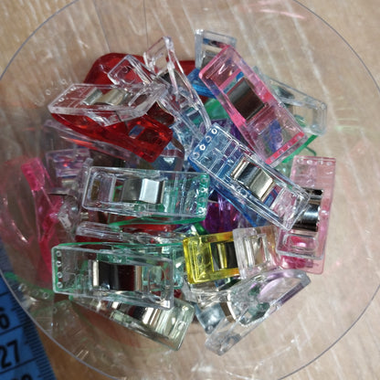 Pinces à tissu en plastique – 20 petites + 10 grosses